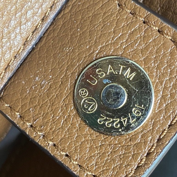 Michael kors brown Peppled leather tassel Shoulder Bag W/ Gold Hardware. - Picture 8 of 11